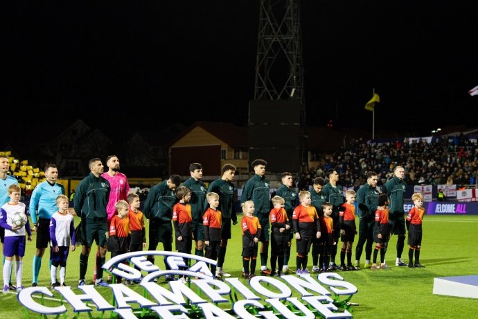 九游体育官网-曼城队长自掏腰包为374名远征球迷报销门票|曼彻斯特晚报|曼彻斯特|博德闪耀|欧冠|球票_新浪体育_新浪新闻